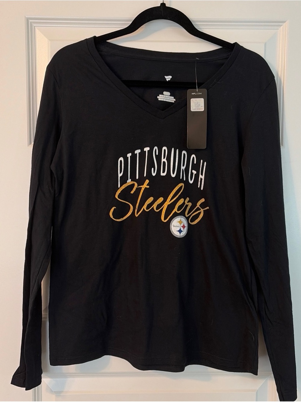 NFL Pittsburgh Steelers Black Long Sleeve V-Neck Top with Gold Script